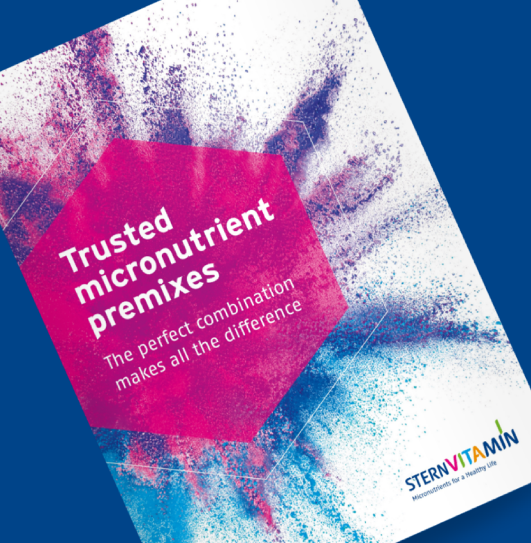 SternVitamin Broschüre mit farbigem Spritzmuster und Text "Trusted micronutrient premixes".